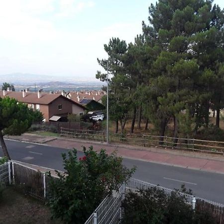 Appartement Duplex De Montana En Campo De Golf à Sojuela Extérieur photo